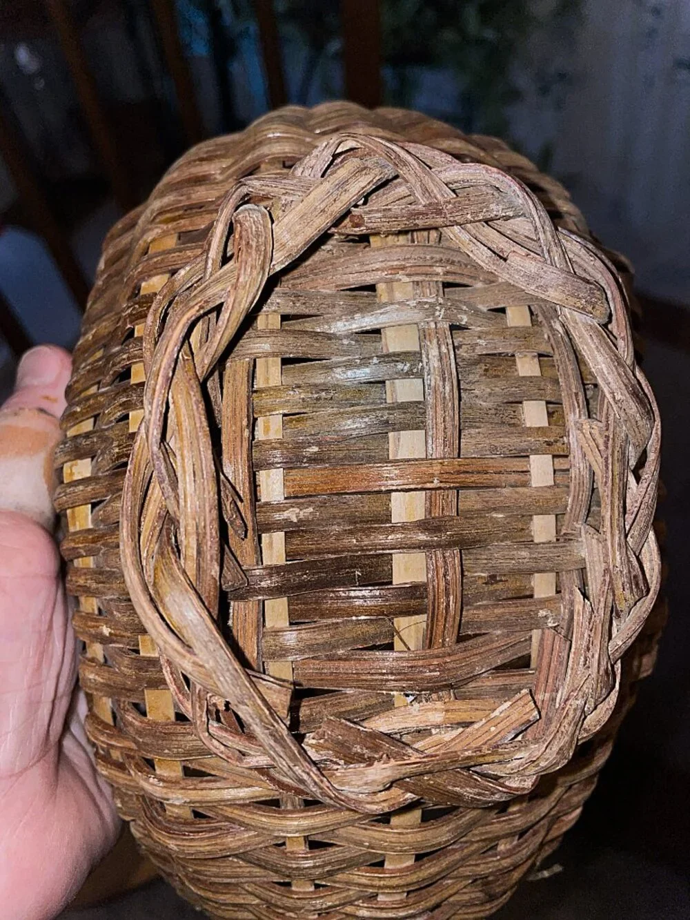 Vintage Woven Wicker And Bamboo Brown Bird Basket Carved Beak